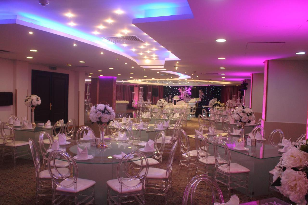 Belle Vue Hotel Аман Екстериор снимка